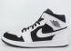 кроссовки Nike Air Jordan 1 White / Black