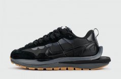 кроссовки Nike Vapor Waffle x Sacai Black / Gum